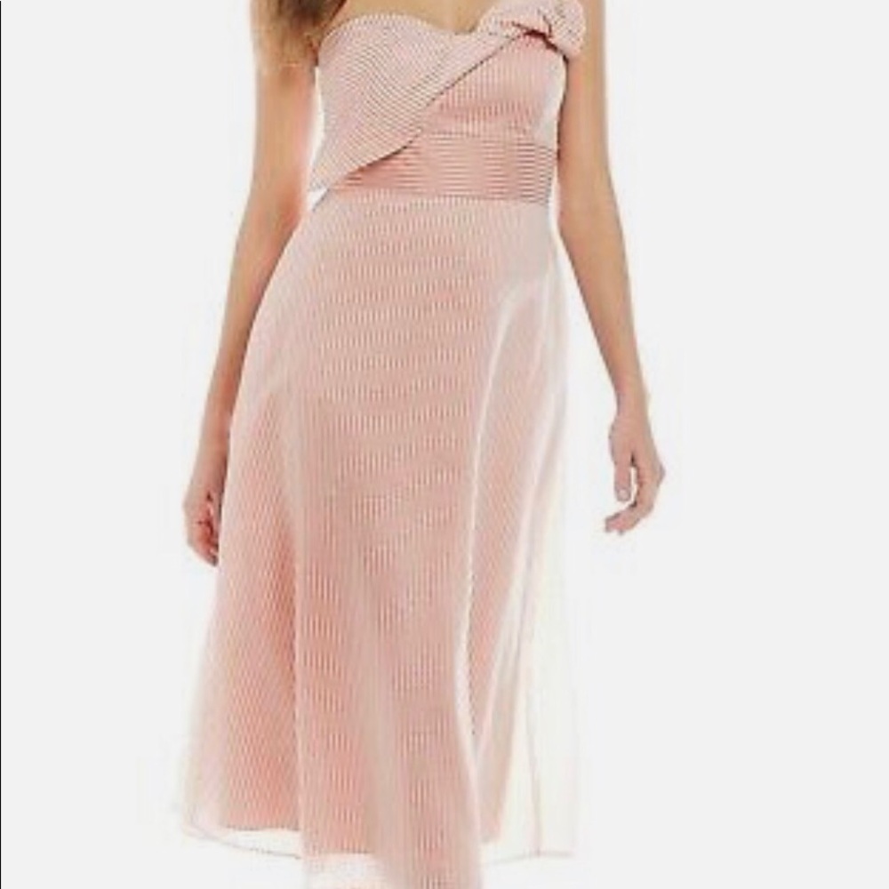 🍒Gianni Bini Layla Strapless